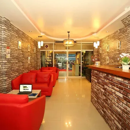 Zodiac Hotel